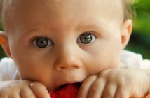 Food Stuck in Baby's Throat | Mom Exclusive